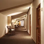 Augusta Club & - Adults Only 滨海略雷特