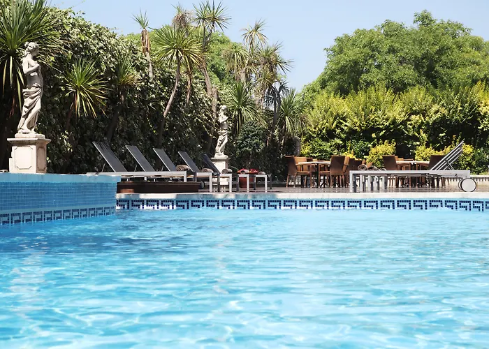 Augusta Club & - Adults Only מלון