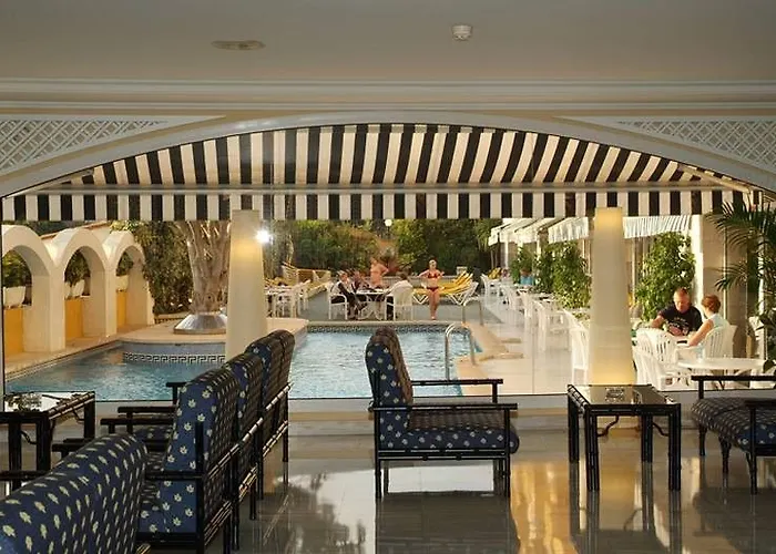 Augusta Club & - Adults Only יורט דה מאר