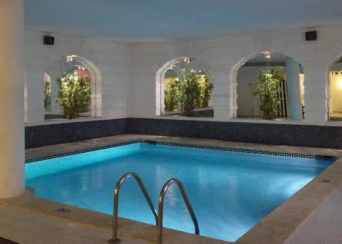 Augusta Club & - Adults Only מלון 4*